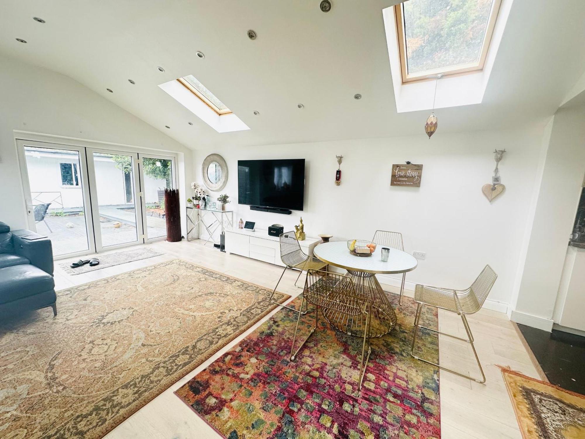 Beautiful Home In London With Easy Access To Central London Sutton  Exterior photo